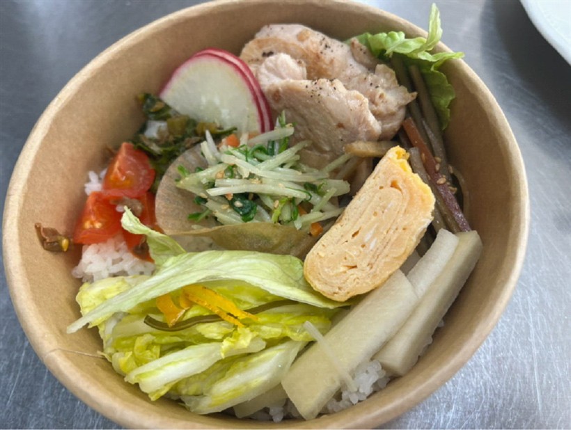 おむすび屋MADOI（生活クラブ秩父支部の方）手作りのお弁当